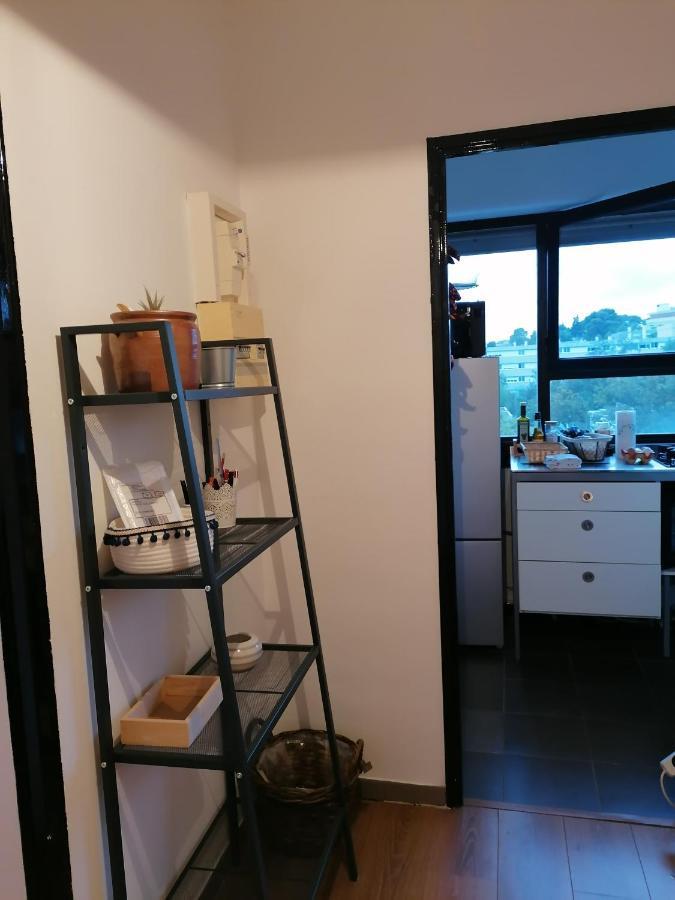 Circe - Nord-hopitaux-facultes Apartamento